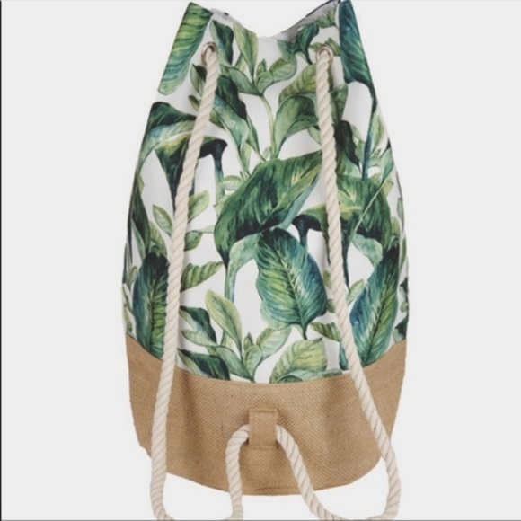 Beach Bag- Beach Handbag- Backpack - Picture 7 of 7